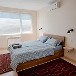 Mountain View Sky Ori 4 דירה סופיה