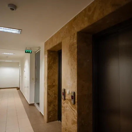 Apartament Mountain View Sky Ori 4 *