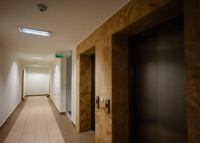 Lägenhet Mountain View Sky Ori 4 *